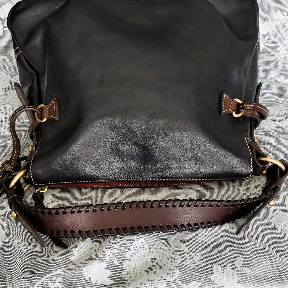 Dooney & Bourke Black Leather Shoulder Bag with Gold Accents - Picture 4 of 11